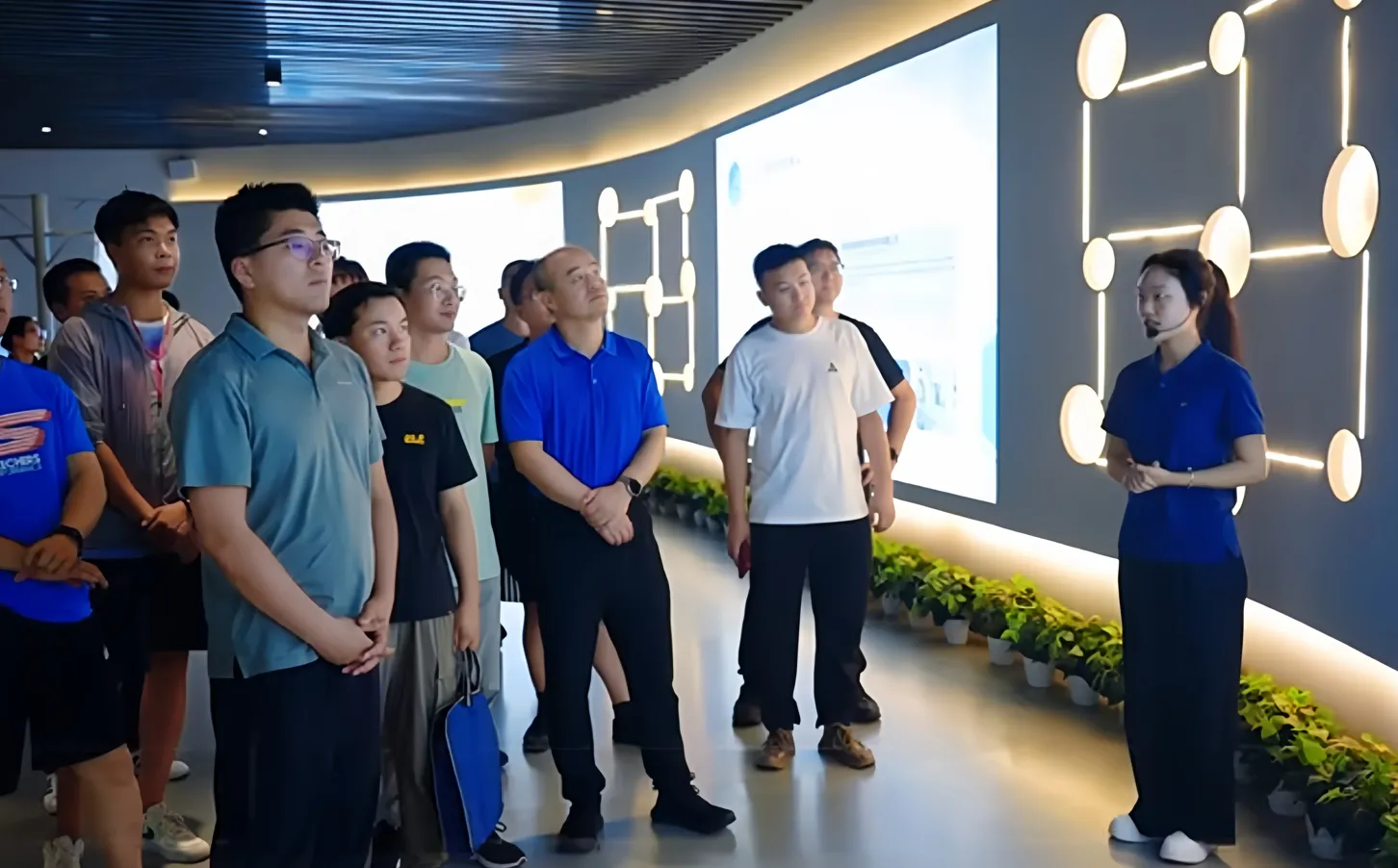 Petrochemical industry corrosion protection training class visited Longhua Group.